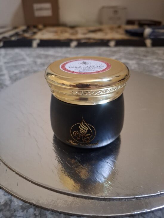 Atyab ar-Rawda - Sandalwood Oud blend infused with heady perfume oils
